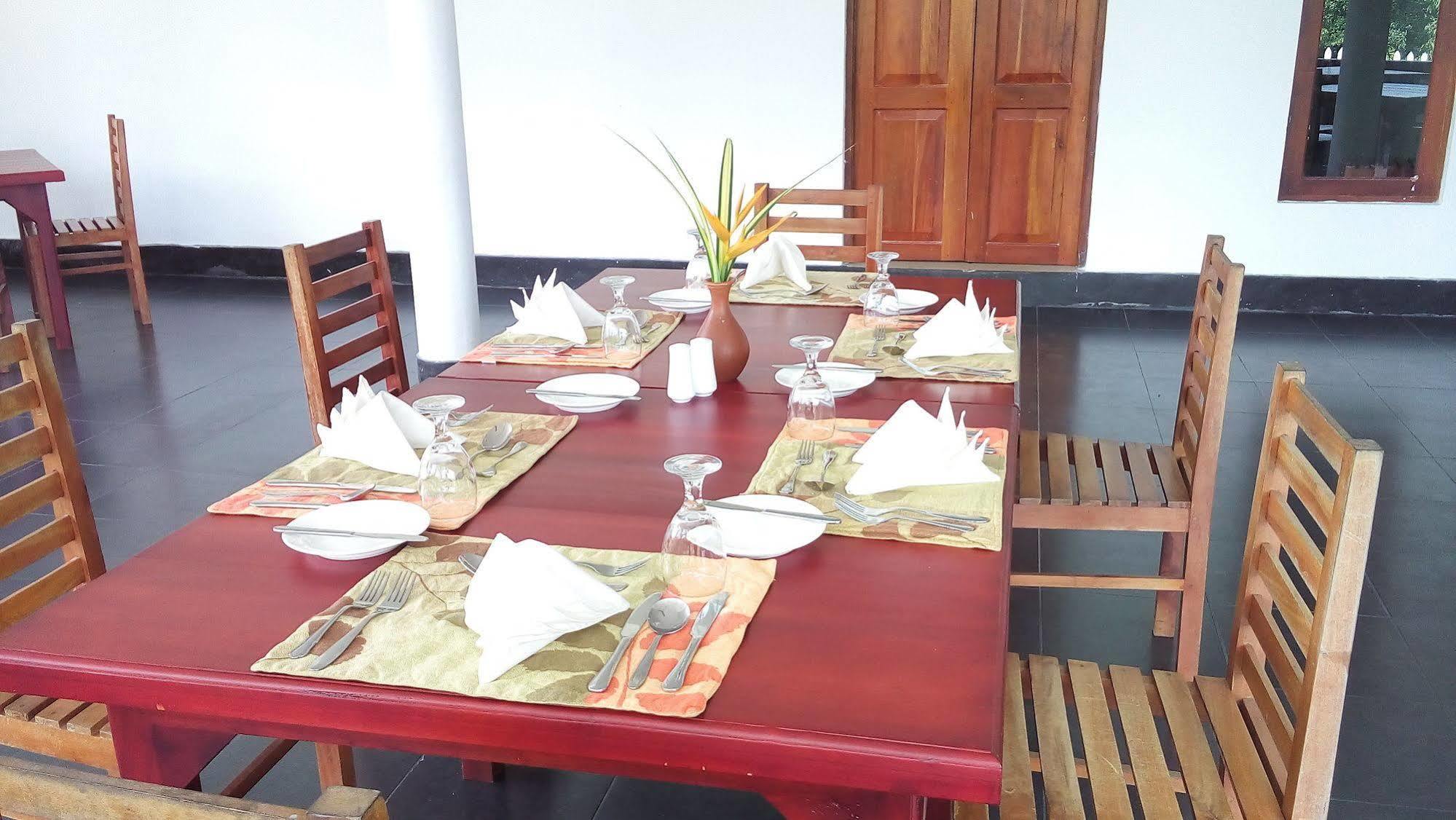 Owin Rich Godakawela - Udawalawe Safari & Cooking Class Godakewela Exterior photo